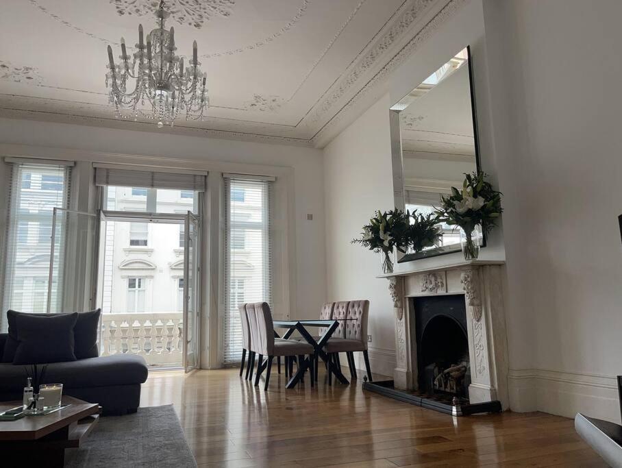 Stunning Grand 2 Bed, 2 Bath Apartment, London Ngoại thất bức ảnh